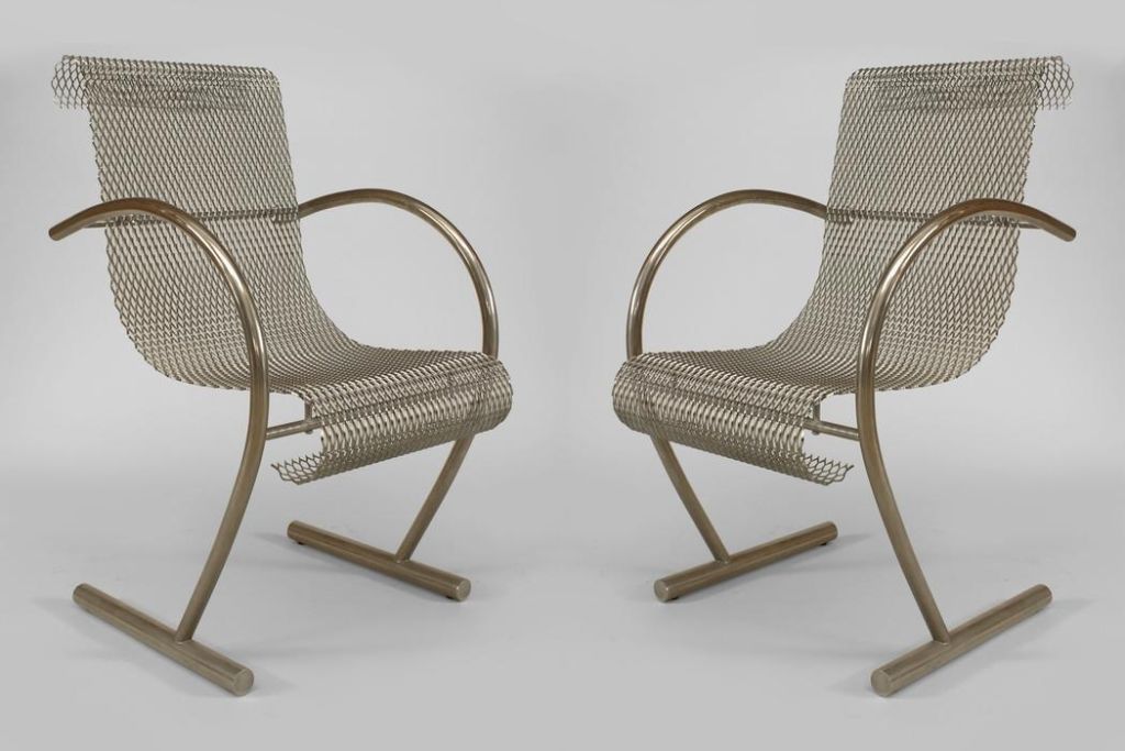 3 Kuramata???s Sing Sing Chairs