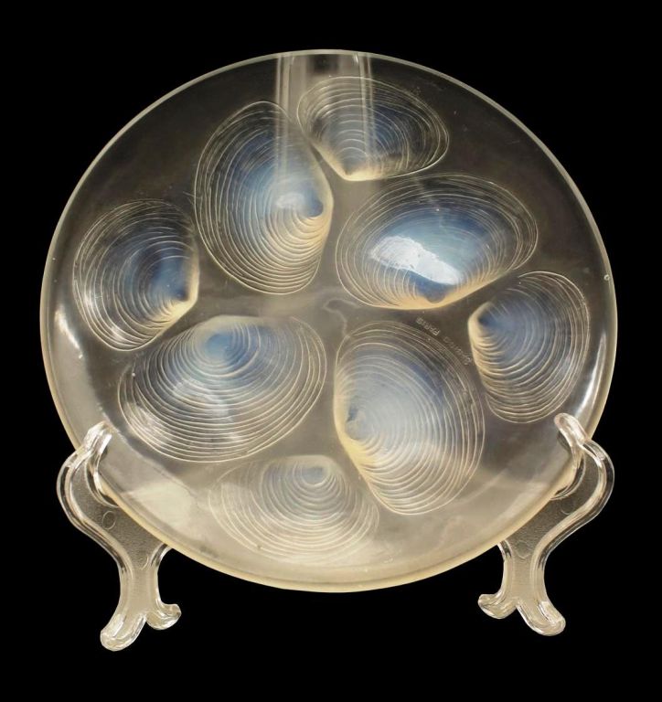 Art Deco opalescent glass plate with mussel shells in relief
