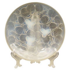 Vintage French Art Deco frosted and opalescent glass bowl