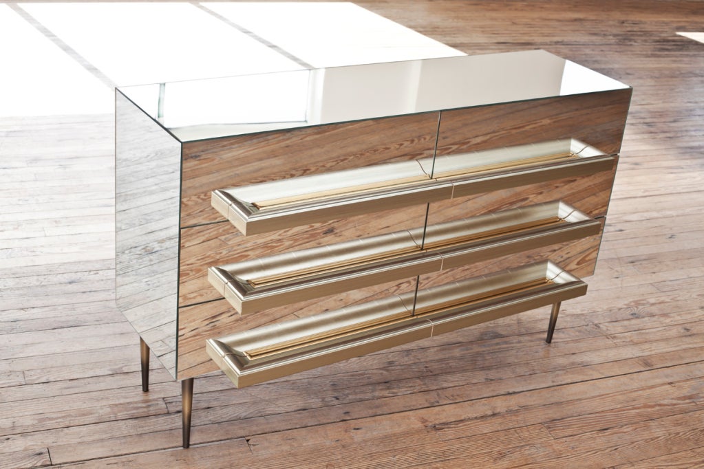 Illusion Credenza by Luis Pons In Excellent Condition For Sale In Miami, FL