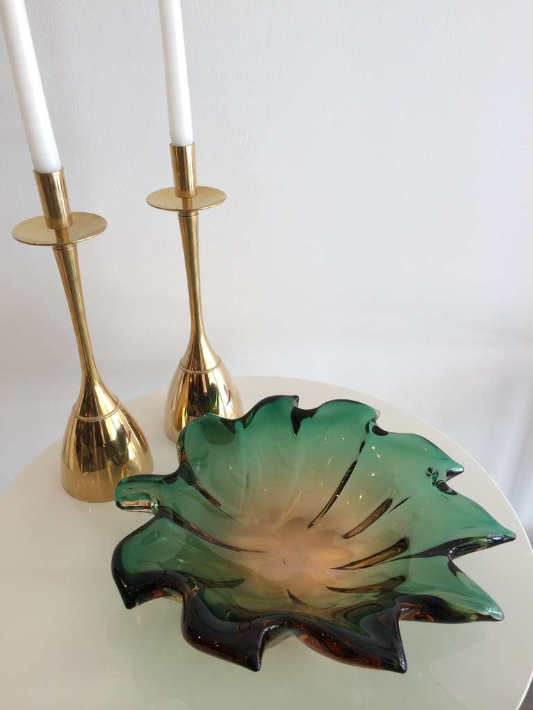 Large Murano Leaf Bowl In Excellent Condition For Sale In Miami, FL