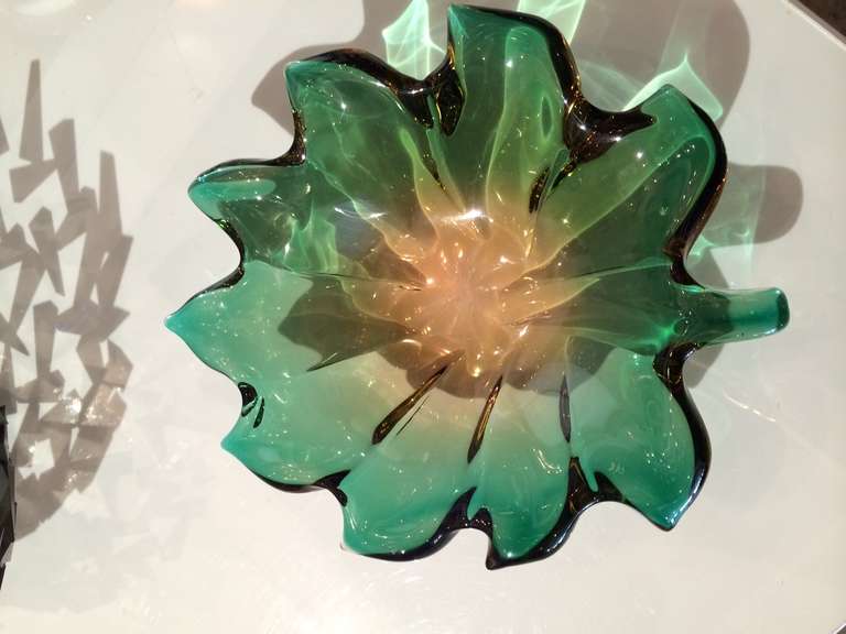 Large Murano leaf bowl, green fading to amber in the center. Fantastic scale!