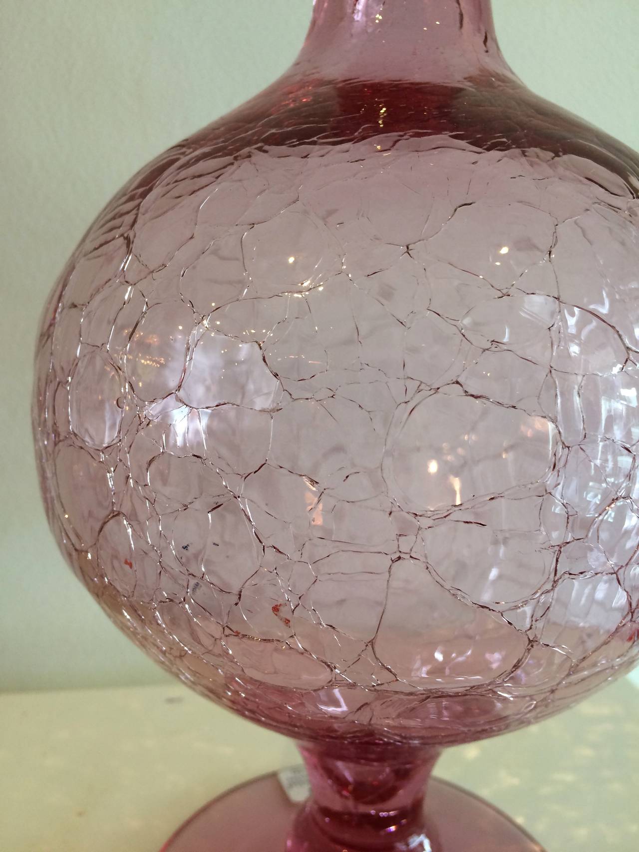 20th Century Pink Crackled Decanter For Sale
