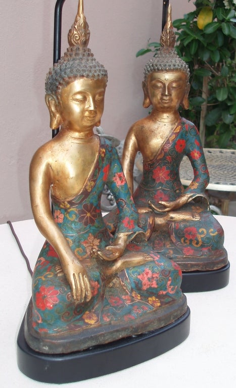 Cloissoné Elegant Pair of Bronze Buddha Lamps