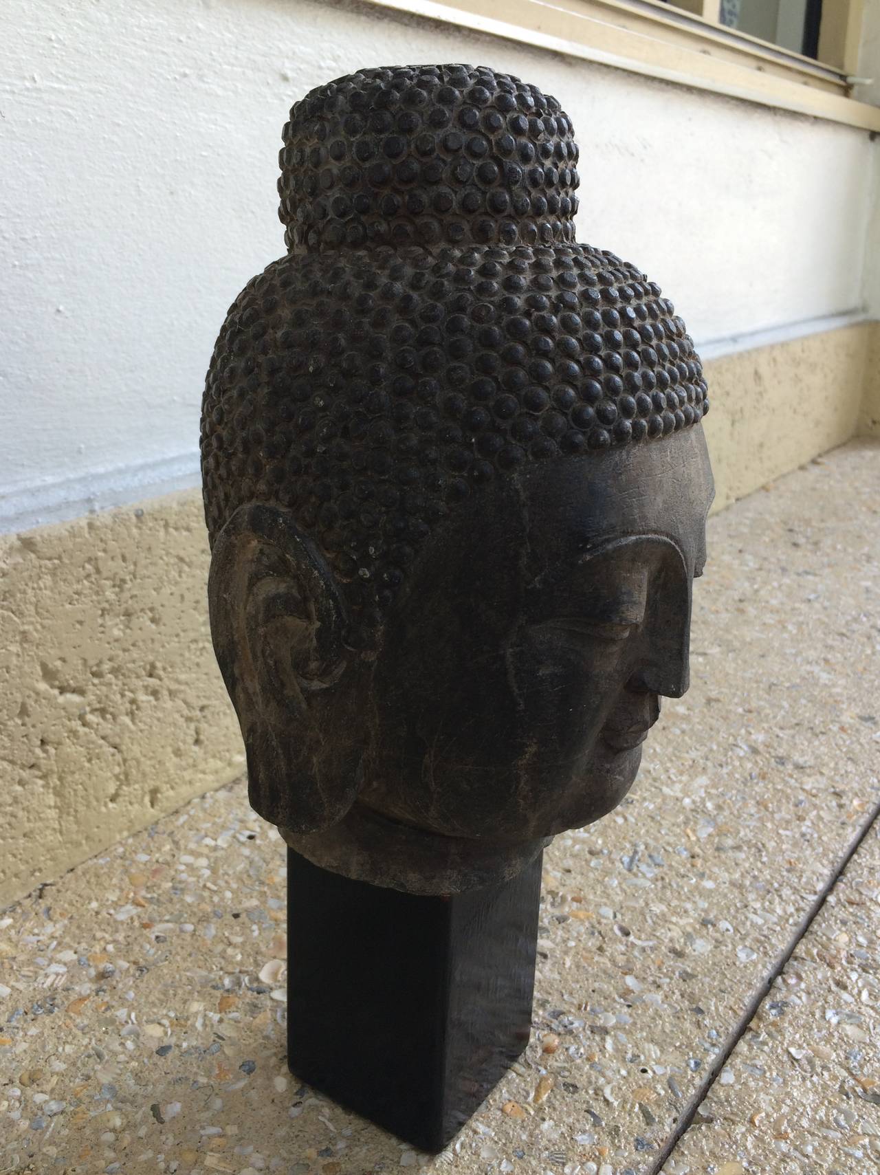 Early 18th Century Carved and Etched Chinese Limestone Head of Buddha 1