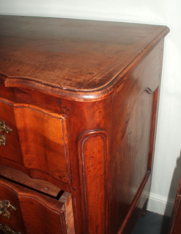 18th Century and Earlier Carved Walnut Commode For Sale