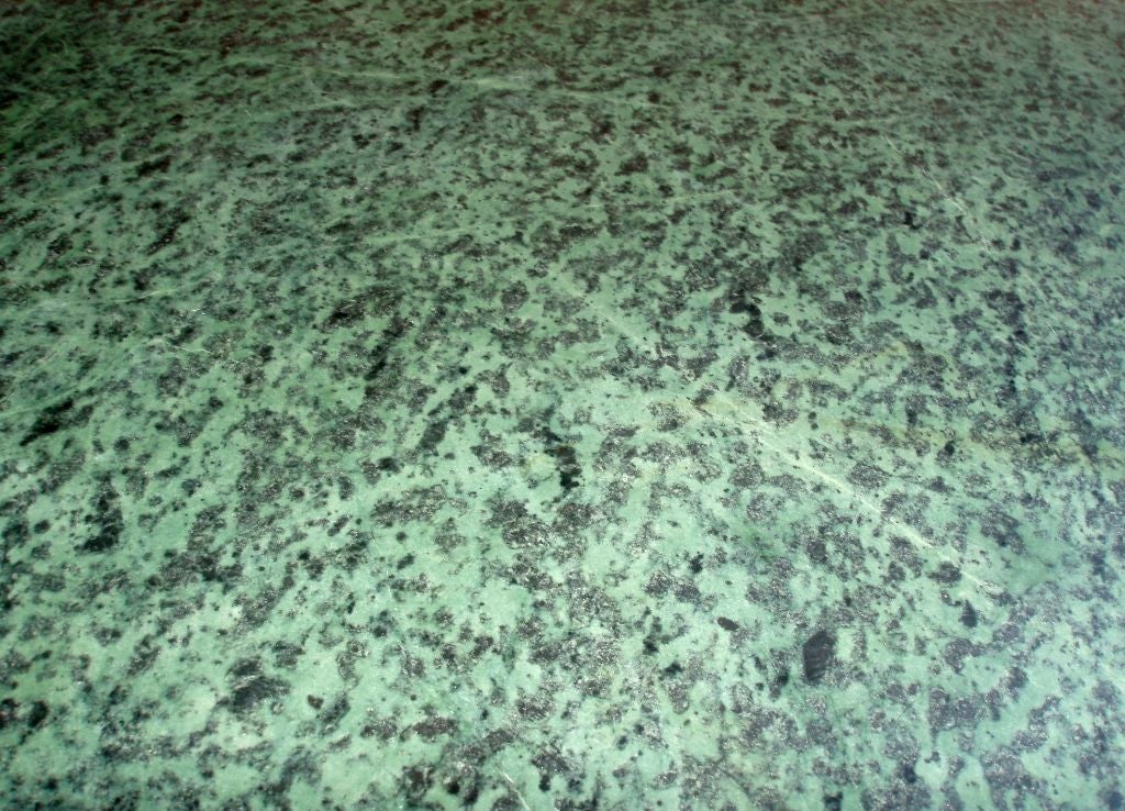 Table tripode avec plateau en pierre vert-de-gris en vente 4