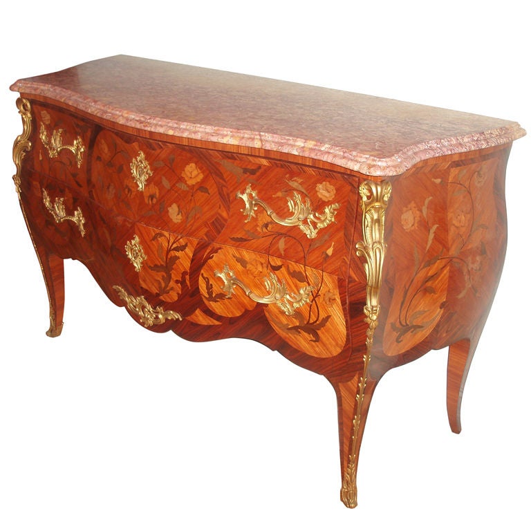 Ormolu-Kommode im Stil Louis XV