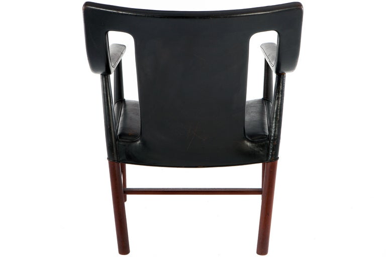 Lounge Chair by Ejner Larsen & A. Bender Madsen In Good Condition For Sale In Pawtucket, RI