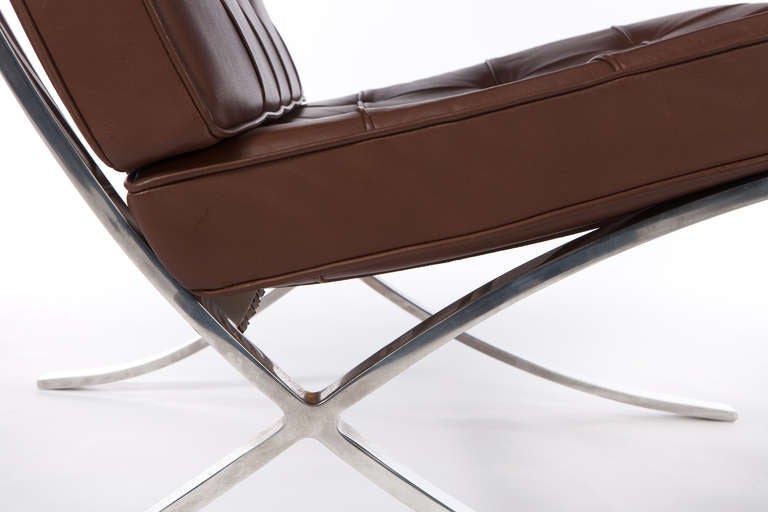 Leather  Barcelona Chairs by Ludwig Mies Van Der Rohe For Knoll