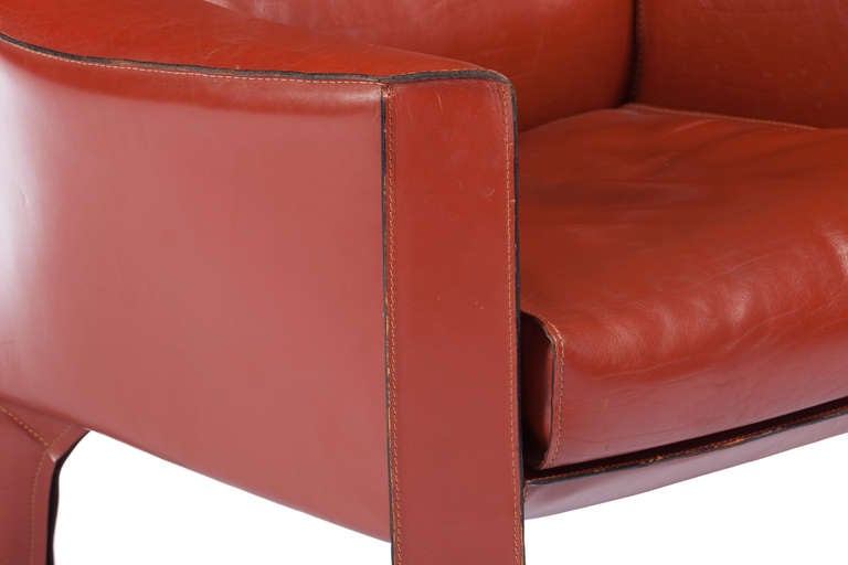 Large CAB Lounge Chair By Mario Bellini for Cassina In Excellent Condition In Pawtucket, RI
