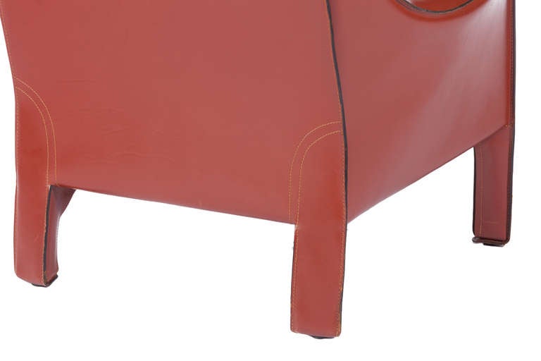 Late 20th Century Large CAB Lounge Chair By Mario Bellini for Cassina