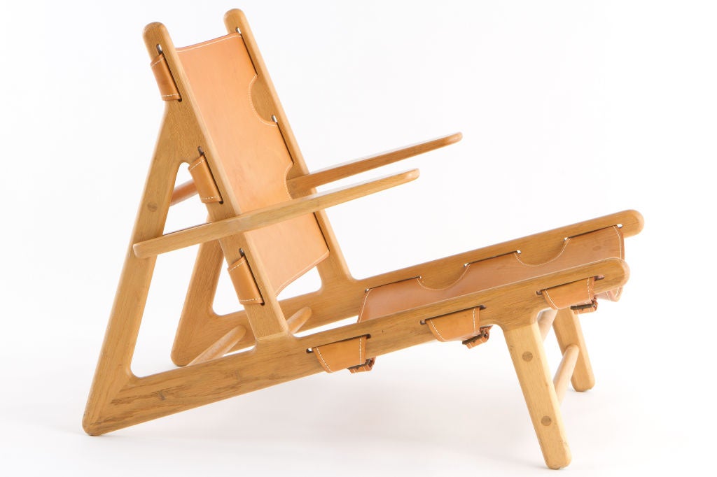 Iconic lounge chair designed by Borge Mogensen and manufactured by Fredericia Stolefabrik Denmark.