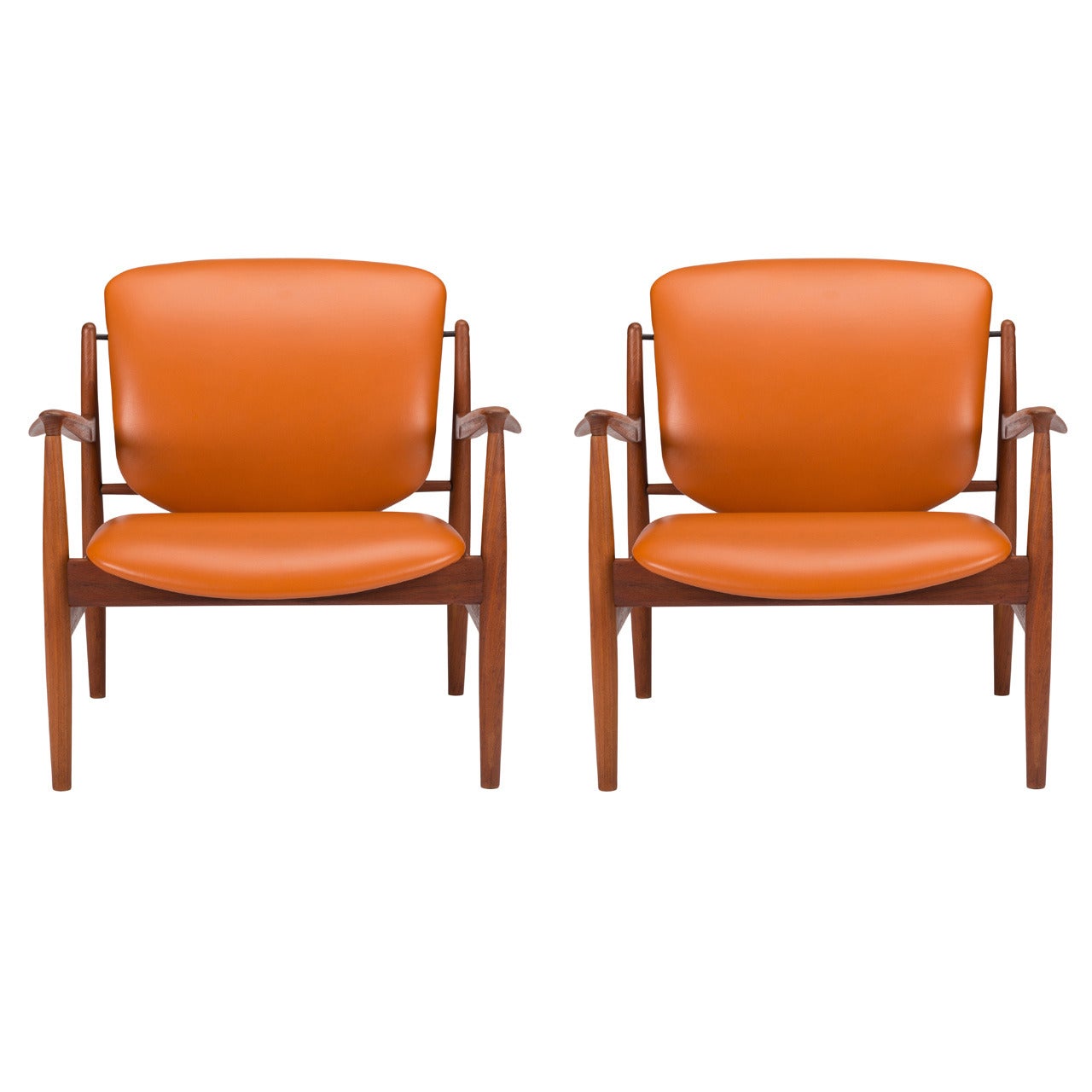 Pair of Finn Juhl Lounge Chairs FD 136