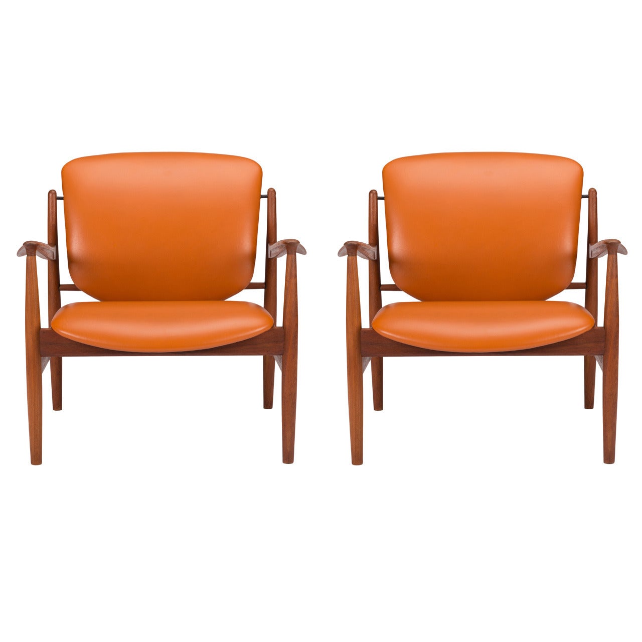 Pair of Finn Juhl Lounge Chairs FD 136