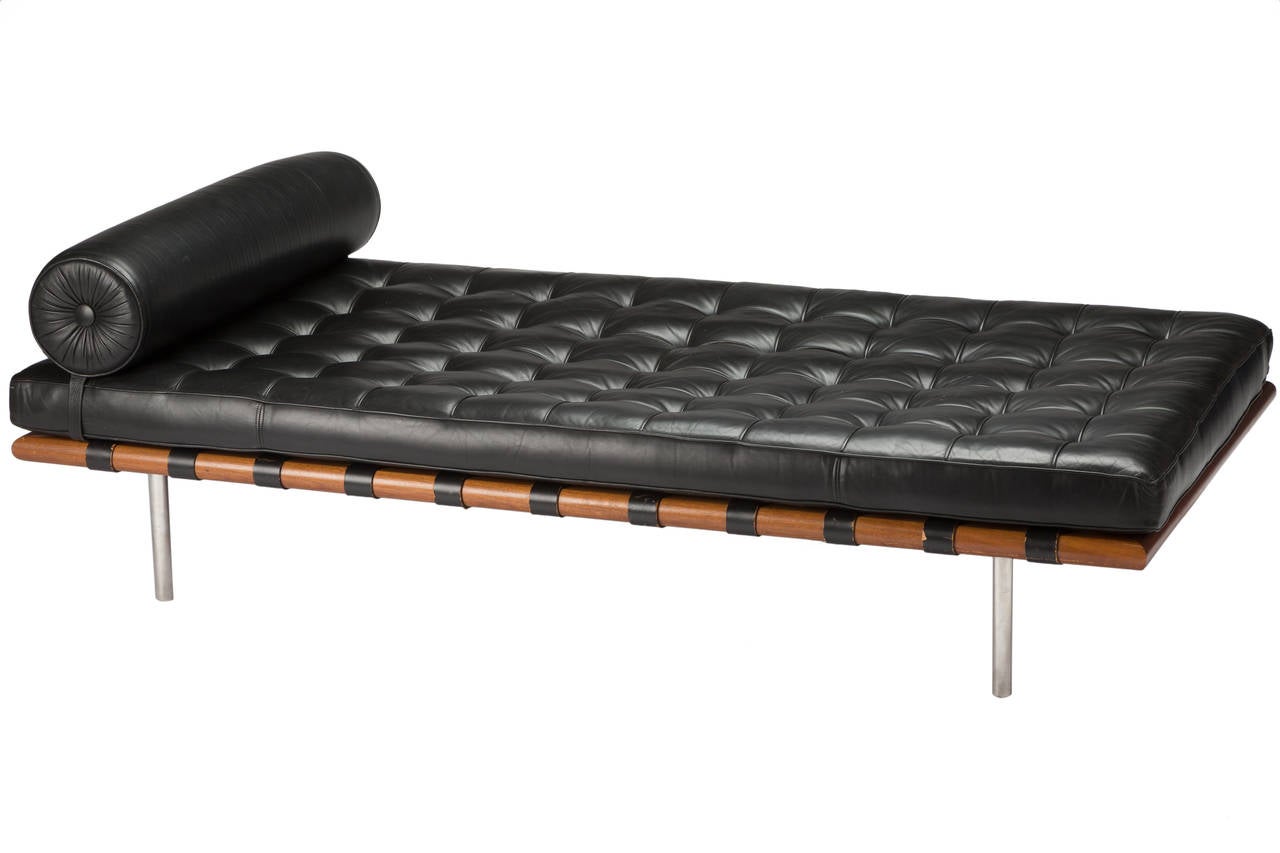 Mid-Century Modern Barcelona Daybed by Ludwig Mies van der Rohe for Knoll