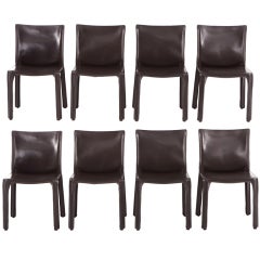 8 Chaises CAB Mario Bellini brun foncé pour Cassina