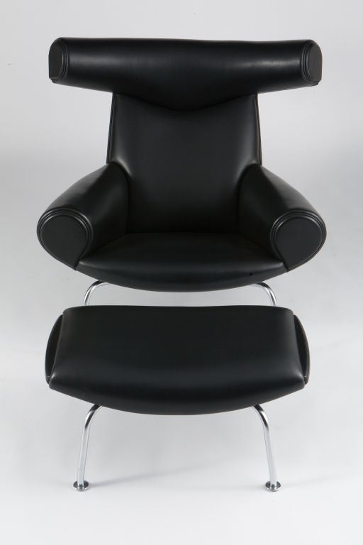 Leather Ox chair designed by Hans Wegner