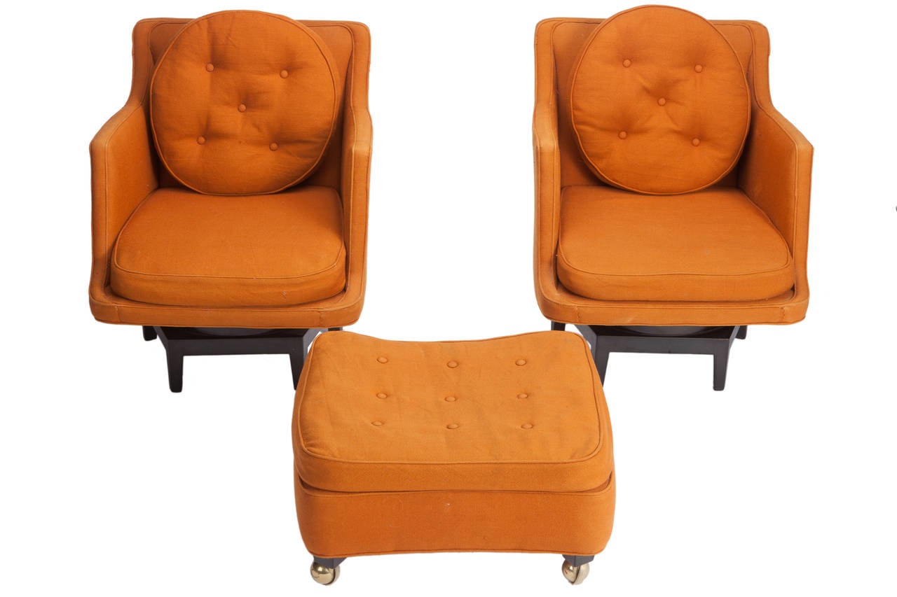 Mid-Century Modern Pair of Edward Wormley Swivel Lounges and Ottoman for Dunbar