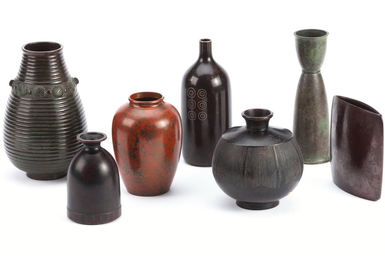 modern japanese vases