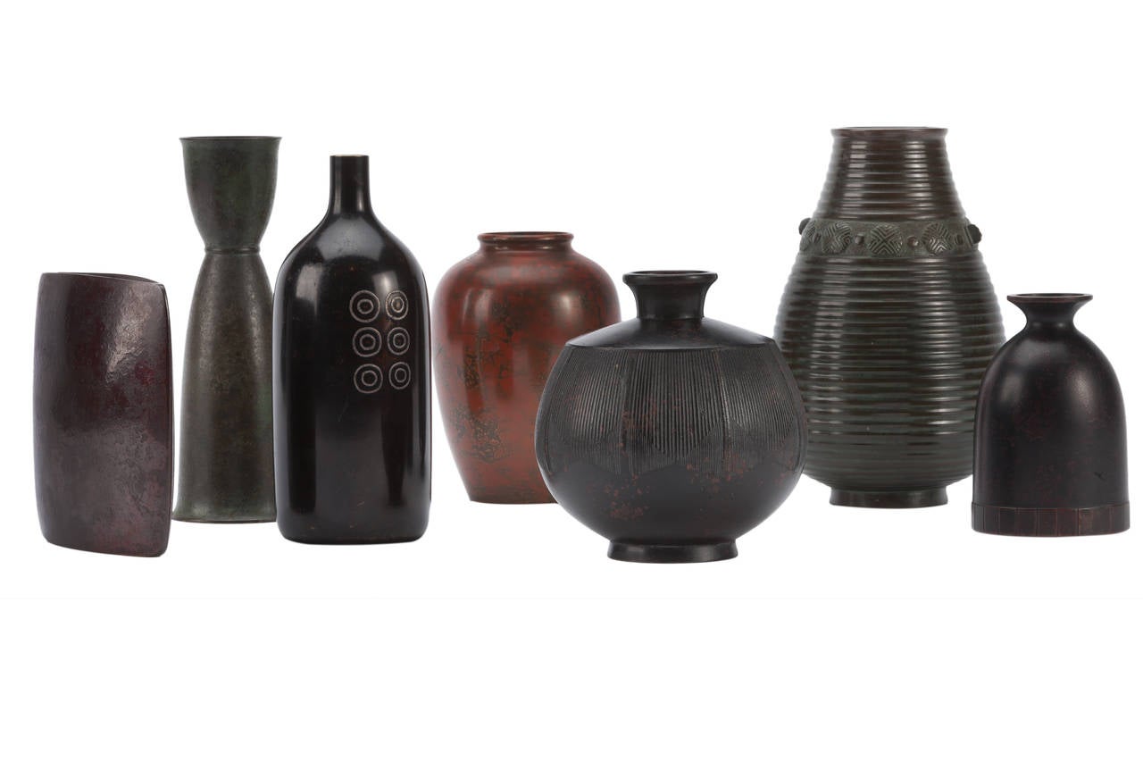 bronze japanese vase