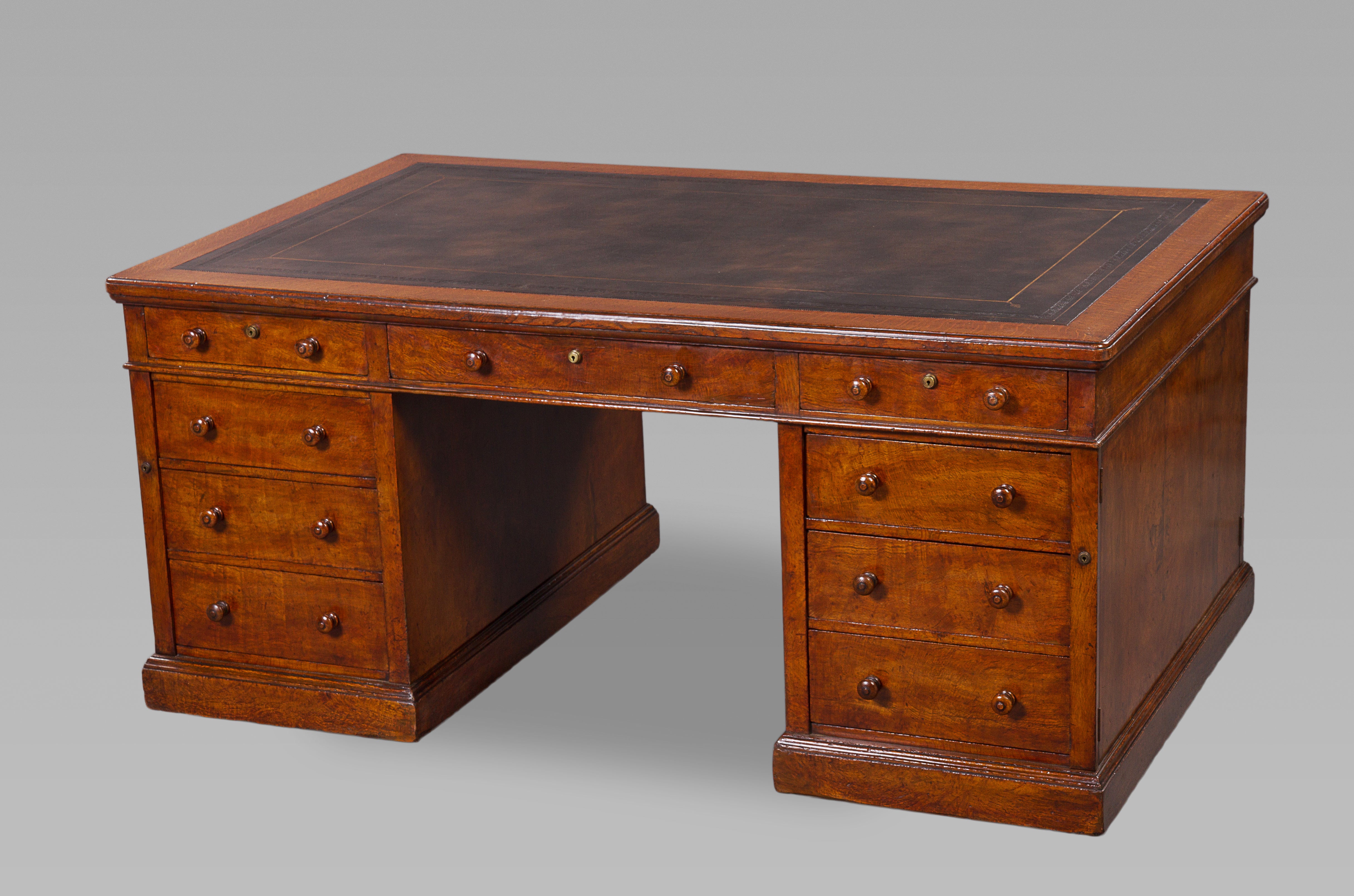 Fine Mid 19th Century Figured Oak Partners Desk by Holland and Sons For Sale