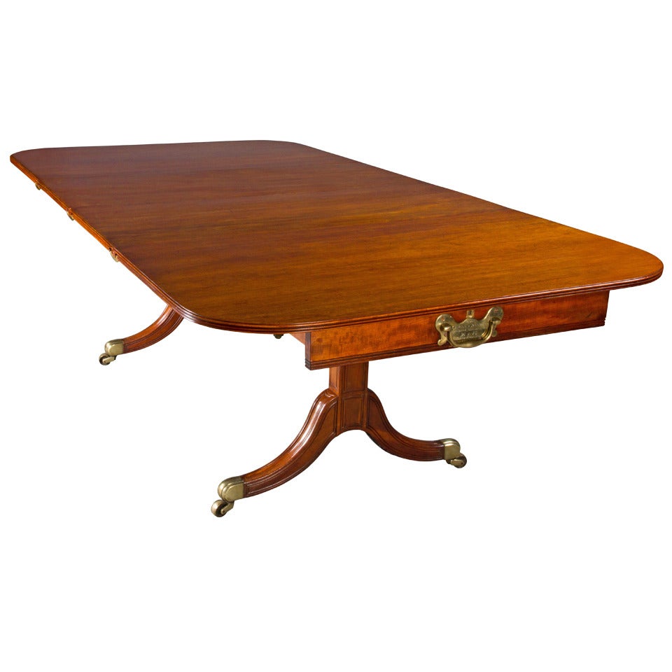 Rare Regency Morgan and Sanders Mahogany Dining Table For Sale