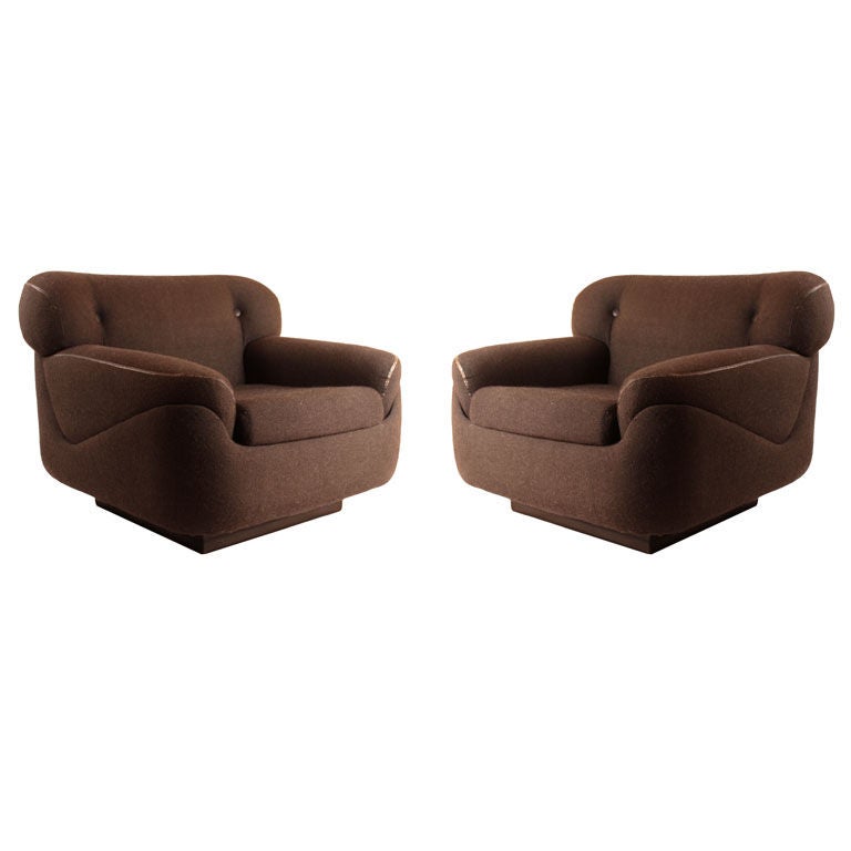 Pair of Armchairs by Jorge Zalszupin (L'Atelier) For Sale
