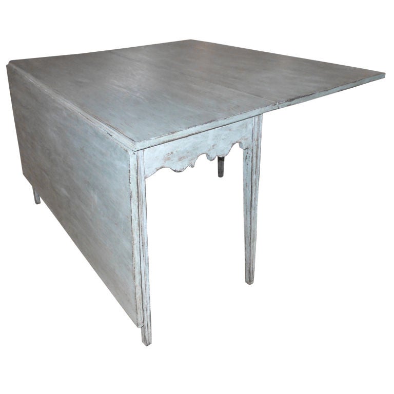 19th Century Swedish Antique Painted Drop-Leaf Table For Sale