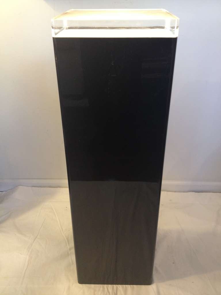 Mid-Century Modern Rare 1960's Black Plexiglass Lucited Lighted Pedestal