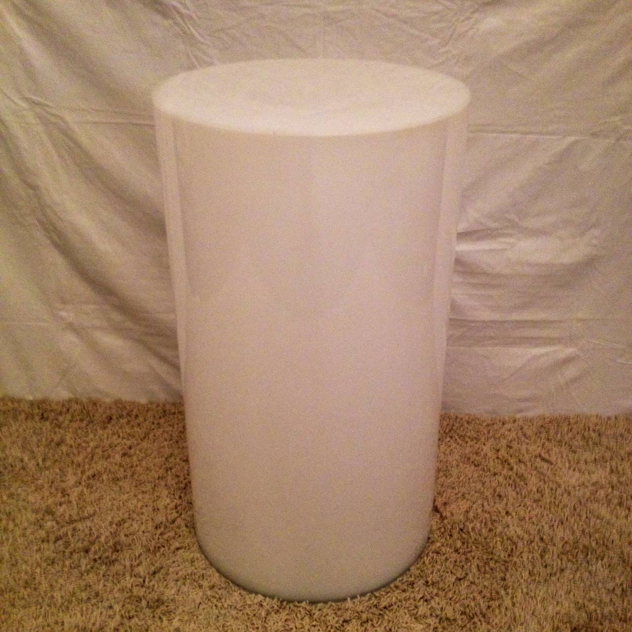 Lighted White plexiglass display pedestal