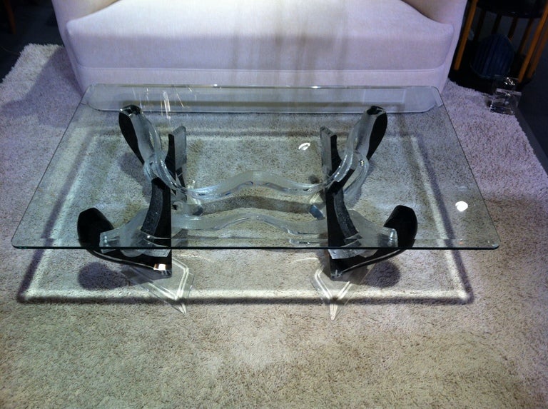 American Glass And Clear And Sculpted Lucite With Black Plexi Designed Cocktail Table 