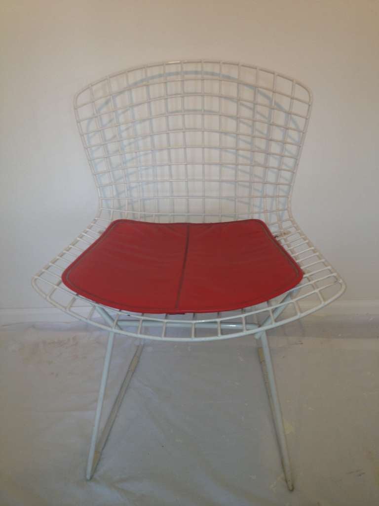 American Dining Set of Four Harry Bertoia Chairs and Danish Formica Table