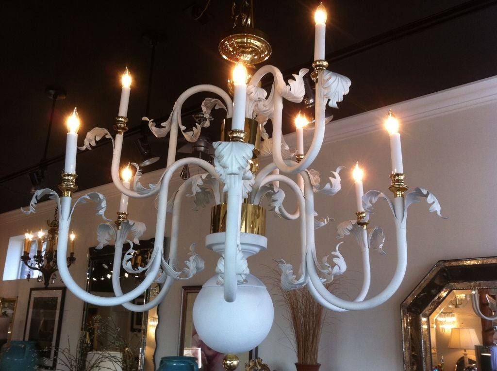 American Large Chandelier Attributed to 