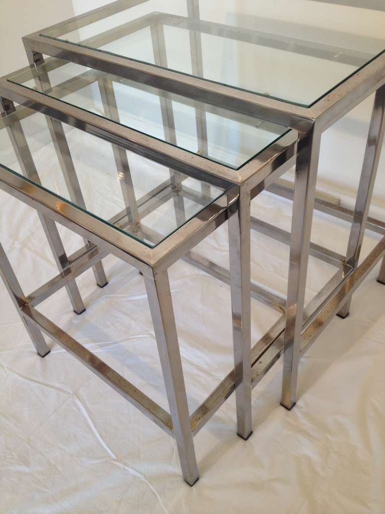 American Milo Baughman style Polished Chrome Glass top Nesting Tables For Sale