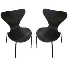 Pair fritz hanson black series 7  chairs
