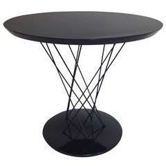 Isamu Noguchi table