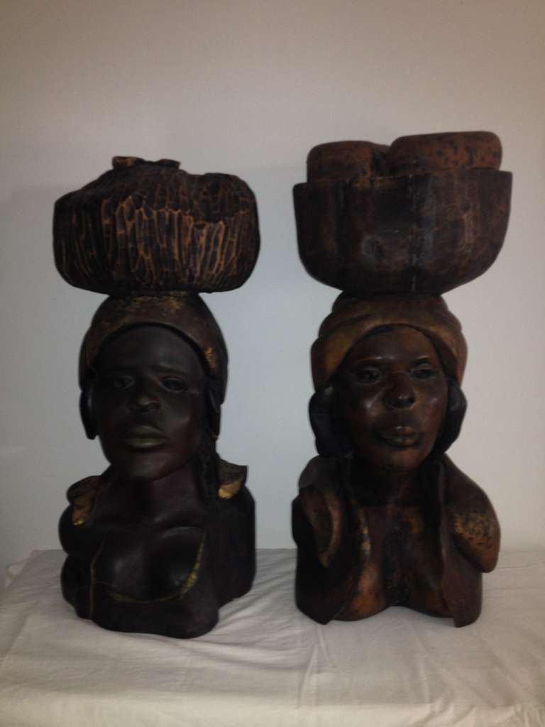 Tribal Extra larges figurines haïtiennes en bois sculpté en vente