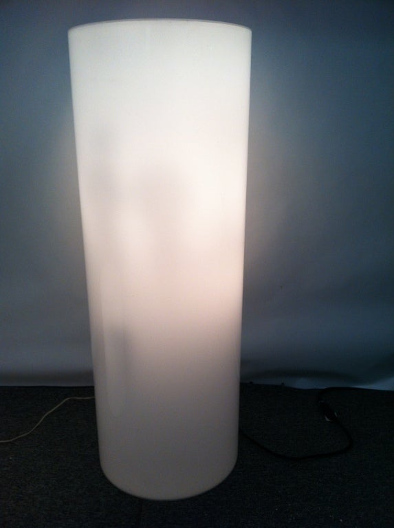 lighted pedestal stands