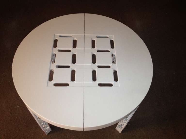 Mid-Century Modern Attributed to James Mont Dining Table White Lacquer For Sale