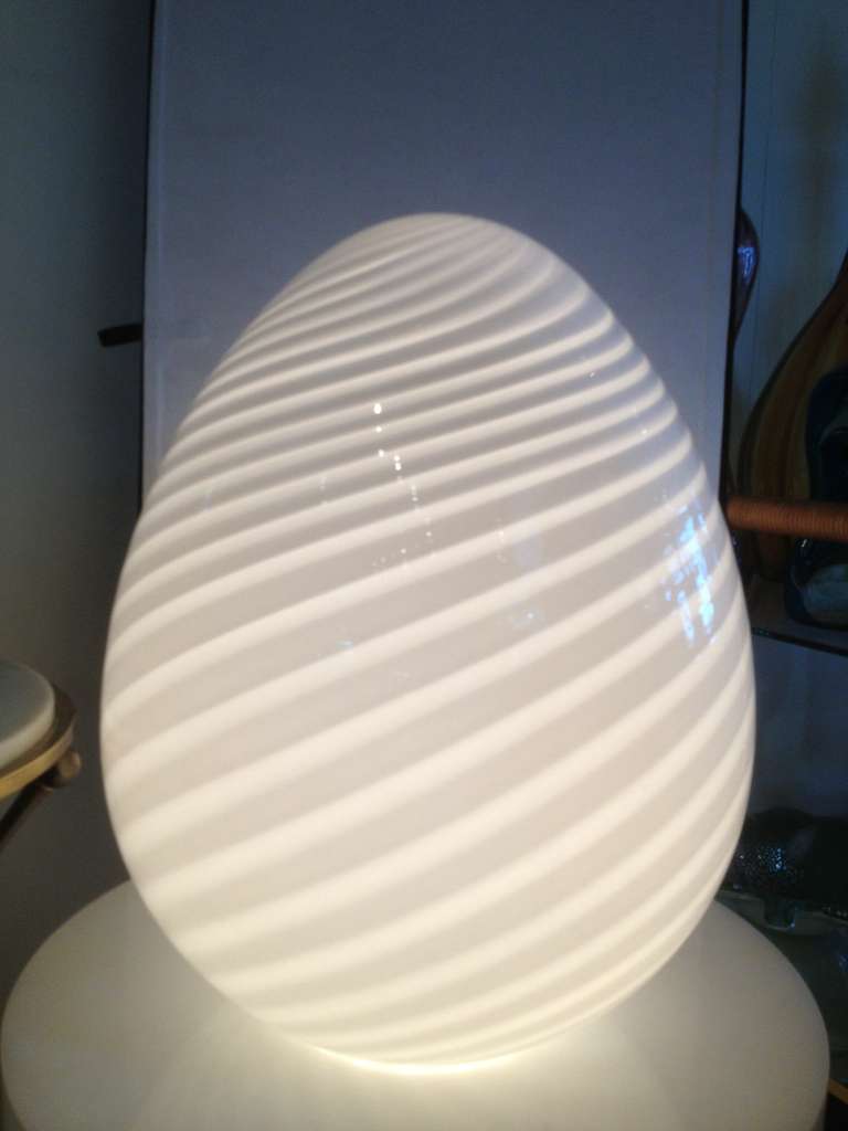 murano egg lamp