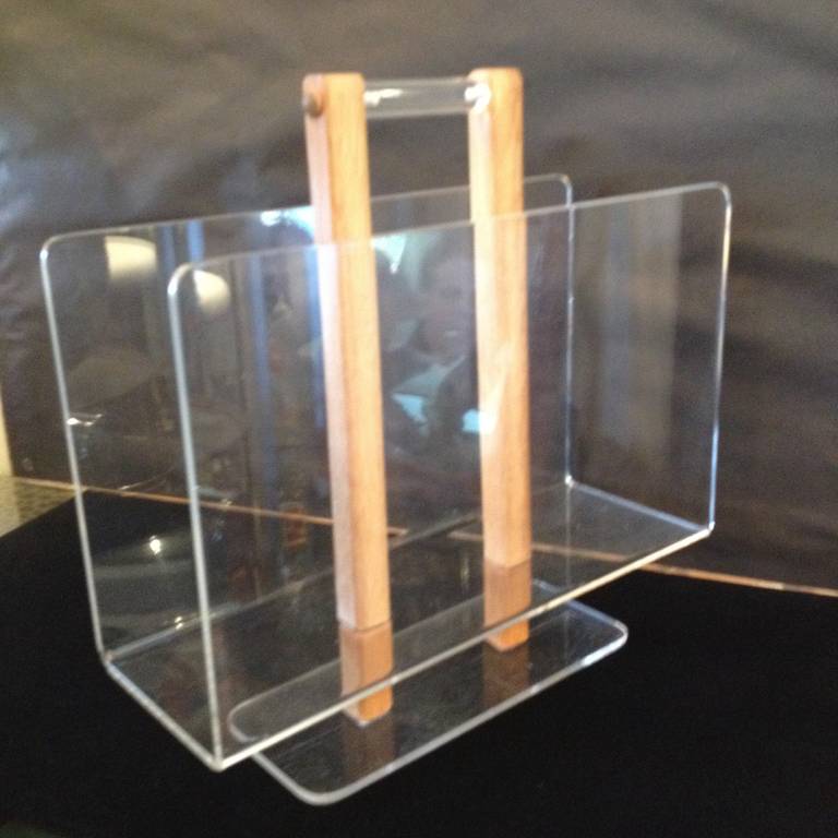Mid-20th Century Grosfeld House Lucite and Bleached Oak Magazine Stand For Sale