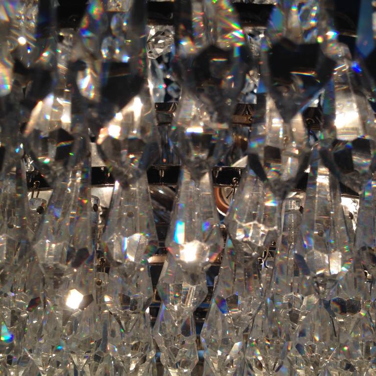 Mid-20th Century Strauss Waterfall Crystal Hollywood Regency Chandelier