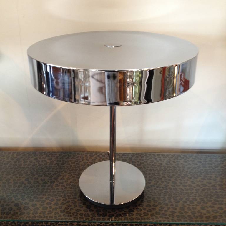 Hansen NY Circular Top polished Chrome heavy column with circular base,with recessed black bottom,unique form and rare design,