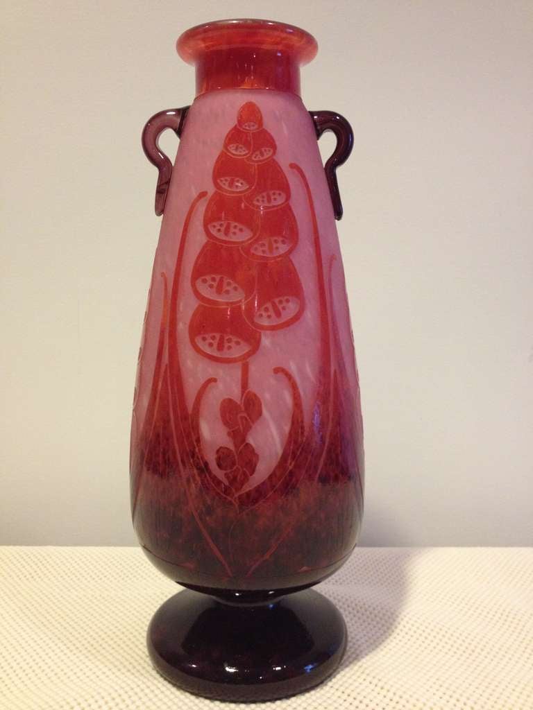 Le Vere francais Digitale Handle Vase