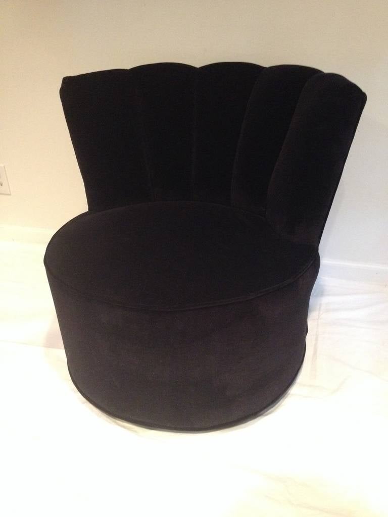 American Gilbert Rohde Style Chanel Back Swivel Chair Deco
