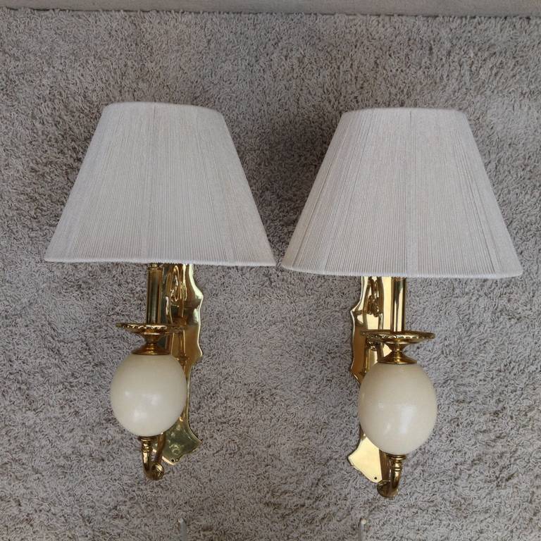20th Century Pair of Brass Ostrich Egg Wall Sconces, 1990 For Sale