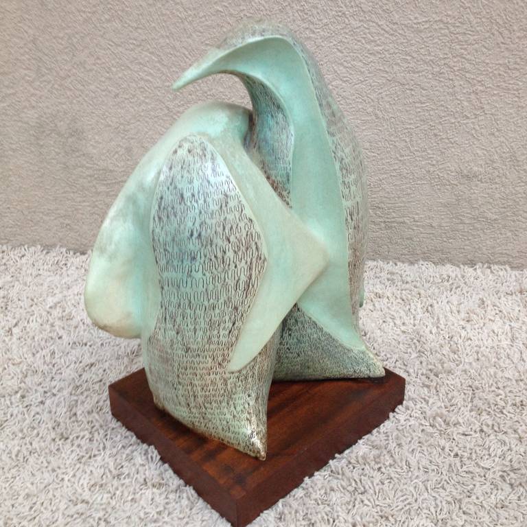 Signed Herman ceramic Penguin Sculpture In Excellent Condition In Westport, CT