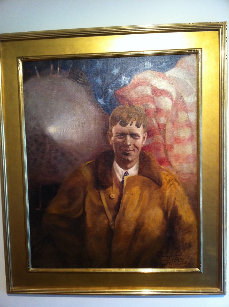 Peinture patriotique circa 1927 Charles Lande spirit of St Louis peinte après l'atterrissage en Italie par l'artiste italien Piero Tolentini huile sur toile dans un cadre en feuille d'or grande peinture mesure : 41'' x 4' a fait le tour des