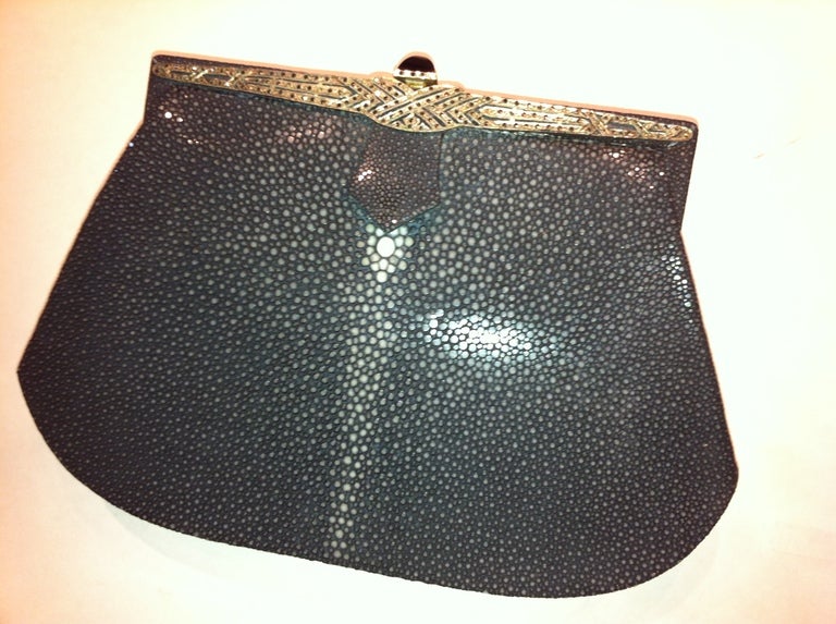 1920's Deco Marcasite onyx stingray clutch In Excellent Condition For Sale In Westport, CT